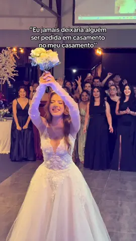 Não foi alguém, foi a Dany! Eu passaria horas falando sobre nossa conexão, mas isso não é necessário pq nós sabemos mais do que ninguém o quanto esse momento foi incrivelmente especial para nós duas. Sister ❤️