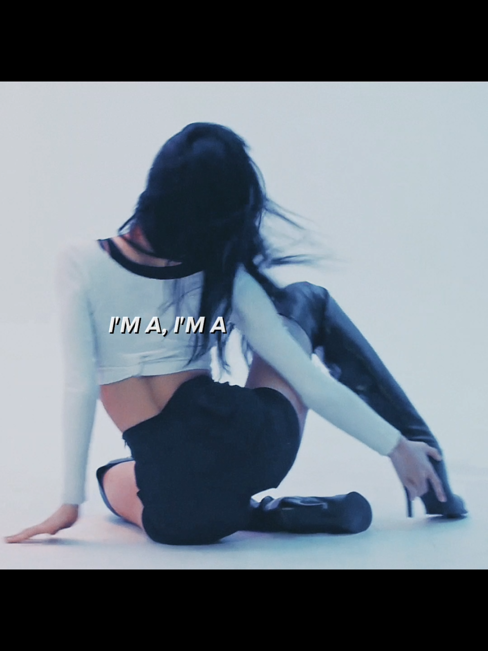 #LISA - LA-LA-LA LALISA #foryoupage #foryou #foryoupage  #creatorsearchinsights 