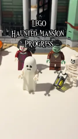 @LEGO haunted house mansion 👻 This has been a fun build only one more bag left to finish it!  • #lego #afolcommunity #legotok #legos #legobuild  