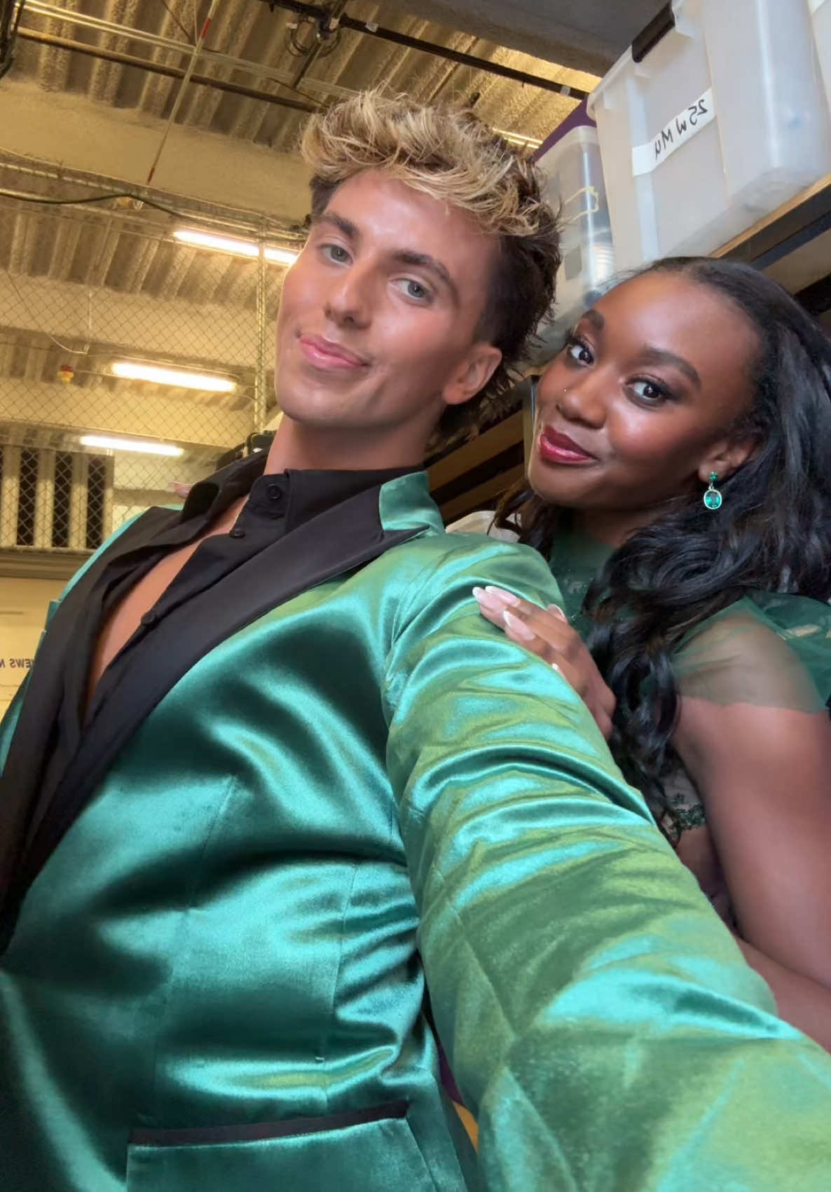 officially show ready 💚✨ happiest dedication night xo @Dancing with the Stars #DWTS #dancingwiththestars #fyp #dancers 