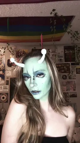 👽✨ #alienmakeup #makeup #alienmakeuplook #fyp #makeupartist 