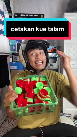 Cetakan kue talam dan cetakan serbaguna lagi promo sudah dapat 36pcs dengan harga murah#cetakan #cetakankue #cetakanpuding #cetakankuetalam #cetakanserbaguna 