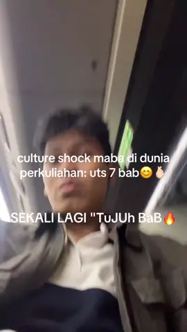lebih apes lagi kalo sehari dapet 2 matkul jadi harus nguasain 14 bab🥰 #uts #ui