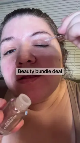 A deal you don’t want to miss @SACHEU Beauty US #sacheubeauty #holidayeyemakeup 