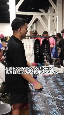 #wegotkicks negociando colección de tenis con suscriptor #sneakercon #nike #jordan #reseller
