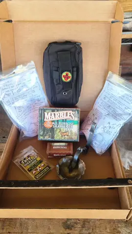The October Apocabox is loaded with unique items. I am looking forward to building the Urban Jungle Trap. The Bimonthly Apocabox is something I always look forward to getting.  #burningriverbushcraft #apocabox #apocaboxplus #creekstewart #survivalsubscriptionbox 