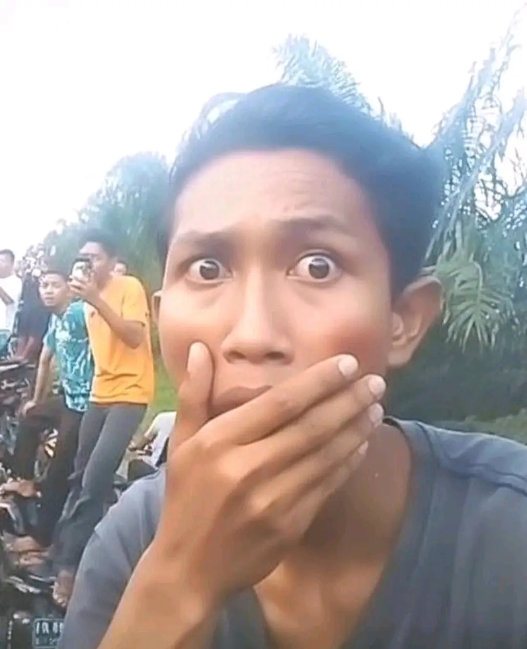 🥰🥰@𝔽𝕖𝕣𝕪_𝕊𝕦𝕣𝕚𝕒𝕕𝕚🚀 #aduhkameradepan #explor #picture #meme #100kviews 