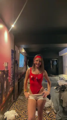 ❤️ #roket #brc #blancayroja #guardavidas #travel 