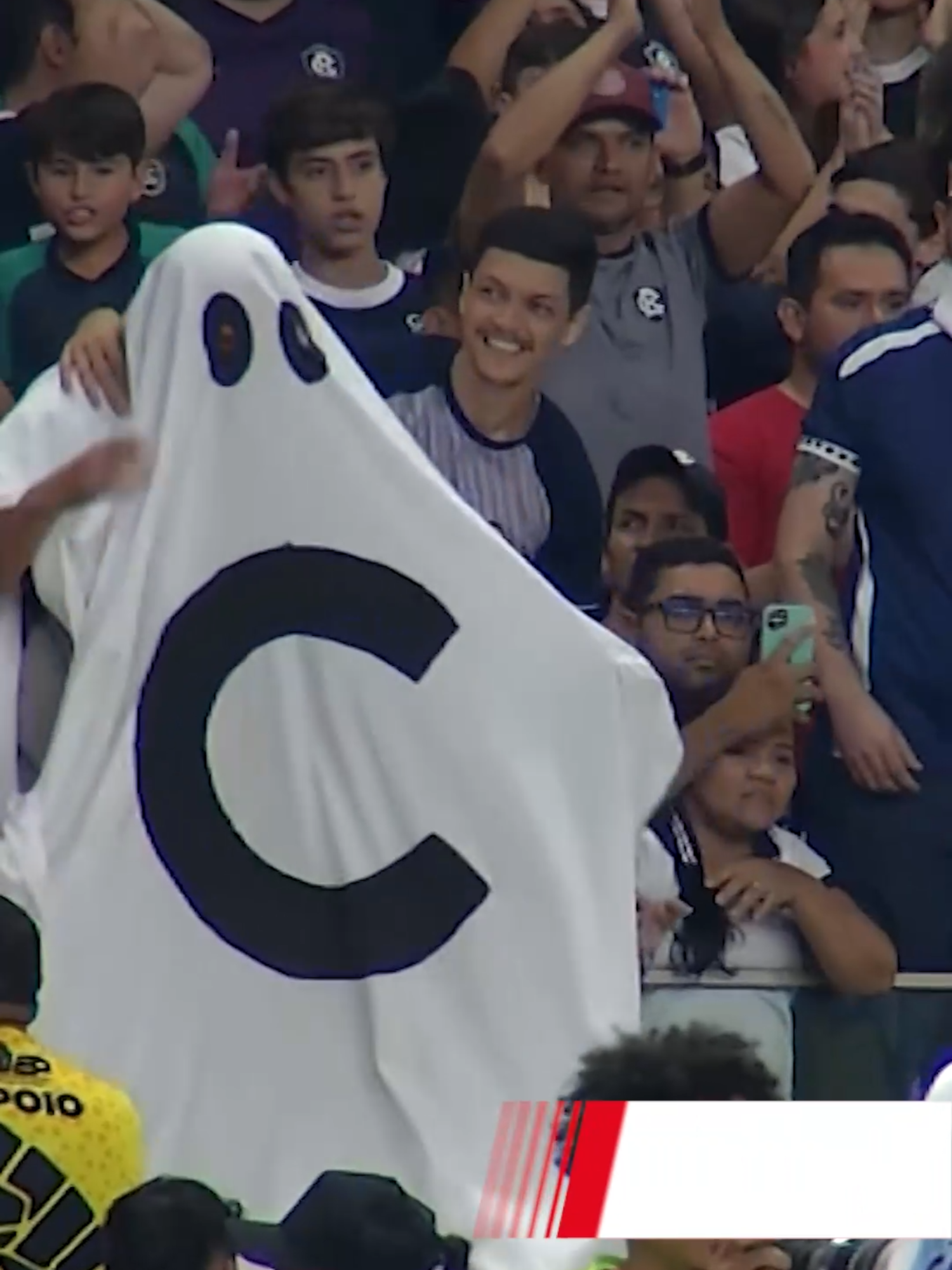 AÍ NÃO TEVE JEITO! PROVOCAÇÃO NO MANGUEIRÃO 👻 Fantasma da C marcou presença na vitória do Remo no REPA! #NoCentroDoJogo Série B na SportyNet ⚽