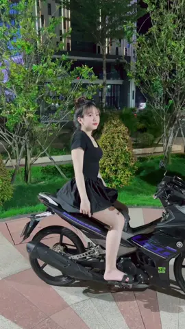Lâu rồi hỏng gặp 🥺🥺#xhtiktok #ytb #xhhhhhhhhhhhhhhhhhhhhhhh #vairal #bentre71🌴🥥 