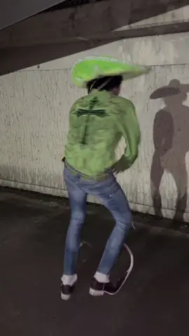 hips never lie chikis😏😉🕺🏻 #tribal #3ballmty #Cumbia 