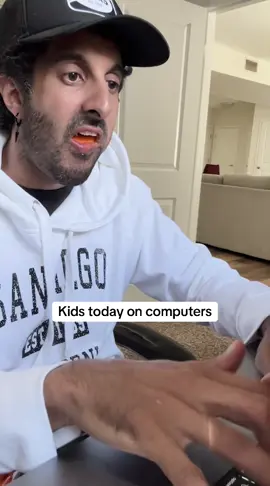 #milennials #genx #computer #genzvsmillenial #relatable 
