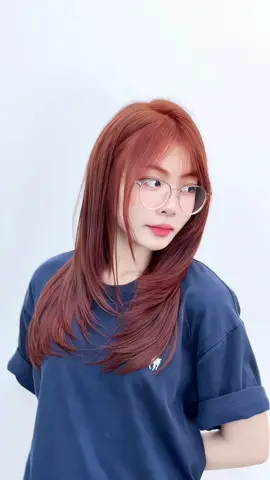 Uống nhầm một ánh mắt Cơn say theo cả đời 🫦  #nâucam #layer #thếlâm  #hairstyle #bobcut ♥️