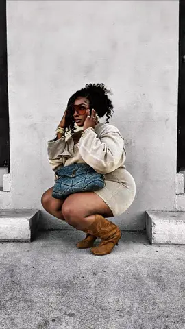 Stepping on NECKS ALL FALL 🤎🤍🤎 . Links are on my @shopltk  . #CapCut #fallfashion #fallaesthetic #falloutfits #outfitinspo 