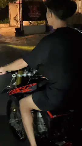 kegiatan anak kabupaten sing ga kebagian outfit skena porem