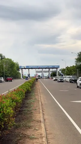 New One…😊😊😊 #hambanthota_sri_lanka✌❤ #nissandayshighwaystar #nissan #newcar #trending 