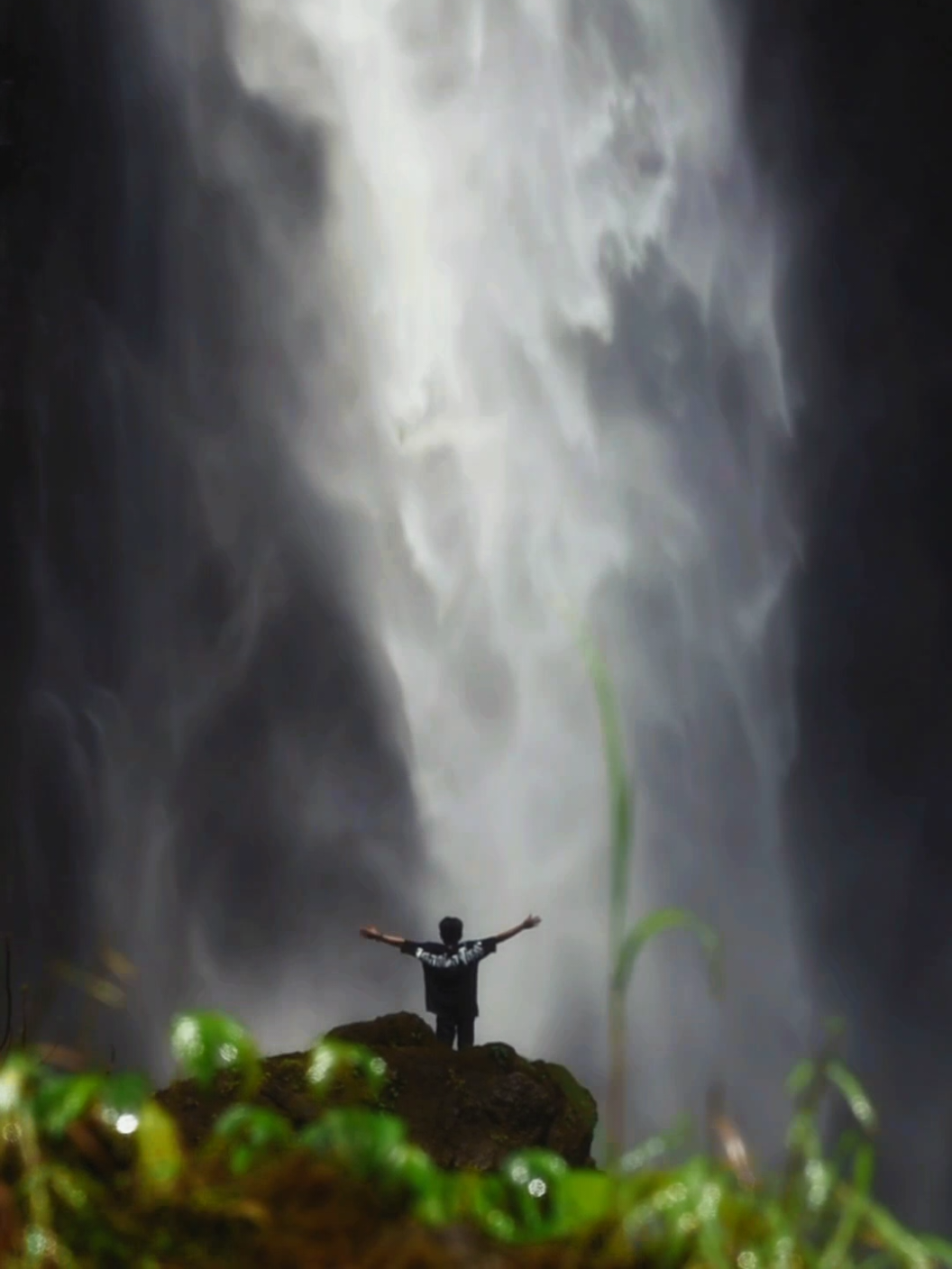 #fypシ゚ #kabutpelangi  #explorepronojiwo #lumajang #waterfall 