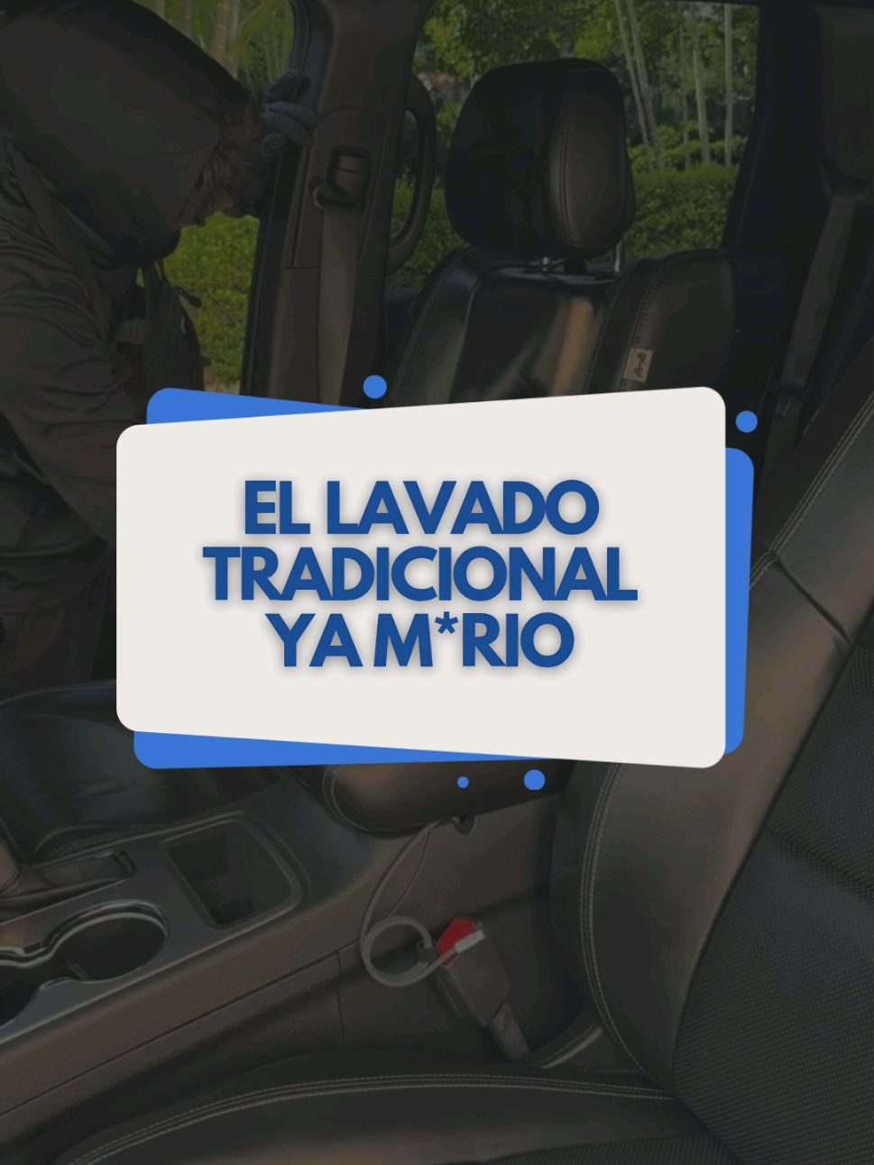 ¿Queres emprender tu negocio? Antes de invertir en herramientas productos, lo más importante es aprender. He visto a muchas personas gastar dinero en cosas que realmente no valen la pena Si quieres aprender a detallar desde O capacitate con nuestra academia en línea. Escríbenos al enlace de mi perfil #detailing #carcare #cars #eeuu #cardetailing 
