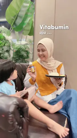 UDAH DITEMUKAN ‼️ Solusi kalau GTM anakku kambuh. Langsung berangkat ke Apotek Kimia Farma Sedati, Sidoarjo. Karena disini jual VITABUMIN, madu alami dengan ekstrak ikan gabus & temulawak yang membantu penyerapan gizi optimal. Pengen anak lahap makan? VITABUMIN ajaa … @Vitabumin Official  #Vitaminanak #vitabuminajaa #sehatbersamavitabumin #vitabumin #solusigtm 