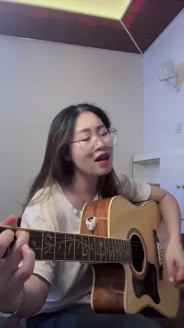 #သီးသန့်ဖြစ်တည်မှု #lဆိုင်းဇီ #mytypemusic #မူရင်းတေးရေးတေးဆိုများကိုဂါဝရပြုပါသည် #shortcover @Vikki 