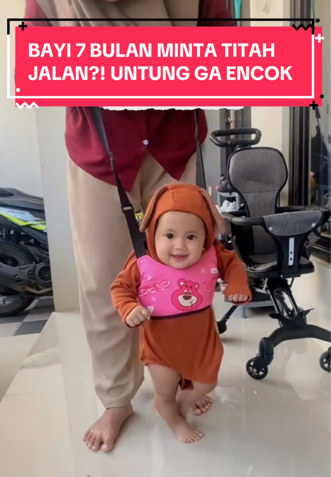 @Little Kids Story bayi 7 bulan minta titah jalan?!👶🏻😭 Masyaallah baby ara makin pinter yaa belajar jalan dibantu alat titah Lotso ini😍🥰 #babywalking #alattitahbayi #nitahbay #belajarjalanbayi #babywalk 