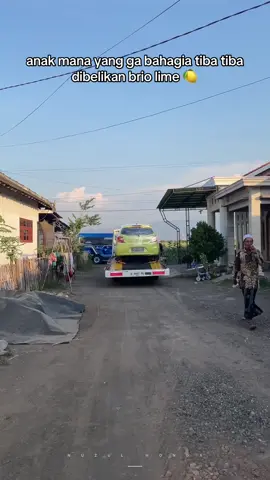 tiba tiba telfon, tiba tiba lunas 😅😁 Promo akhir tahun mulai menyerang. yuk gasken mumpung stok masih ready Info: Nuzul Honda 0812 3369 1755 #brio #briolime #hondaprobolinggo #hondalestari 