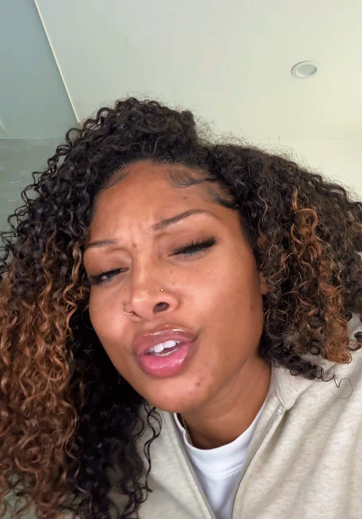 jus practicing this transition for the next time i get fine 😉 #foryou #wlw #fypシ゚viral #transition #xyzbca 