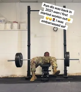 I know y’all got embarrassin gym moments too😂😂😂#funny #gym #benchpress #2021 #viral 