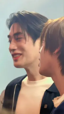 ♥️สายตาของเติ้ลที่มองน้อง คือคิดอะไรในใจค่ะ อยากรุ้อยากได้ยินเสียงในหัวเติ้ล 🤭😘🥰#เติ้ลเฟิร์สวัน #เติ้ลมติมันท์ #เฟริสวันวรรณกร #fyp 