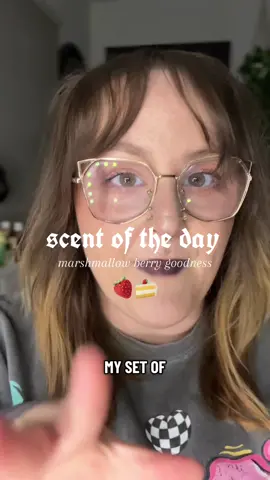 my scent of the day today combines a dry oil in picture me & a perfume oil in Final Unicorn both by @Zomething Strange #creatorsearchinsights #tiktokshopcreatorpicks #TikTokShopCreatorPicks 