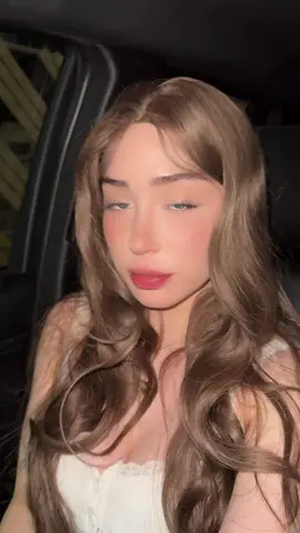 Con filtro por qué me veo hinchadita de mis cachetitos 😭😂