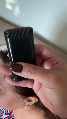 Retoque rápido, cabello impecable ✨ Peina, cubre canas y listo, ¡en segundos! 💇‍♀️💖 #cubrecanas #tinte #tiktokshopmx 