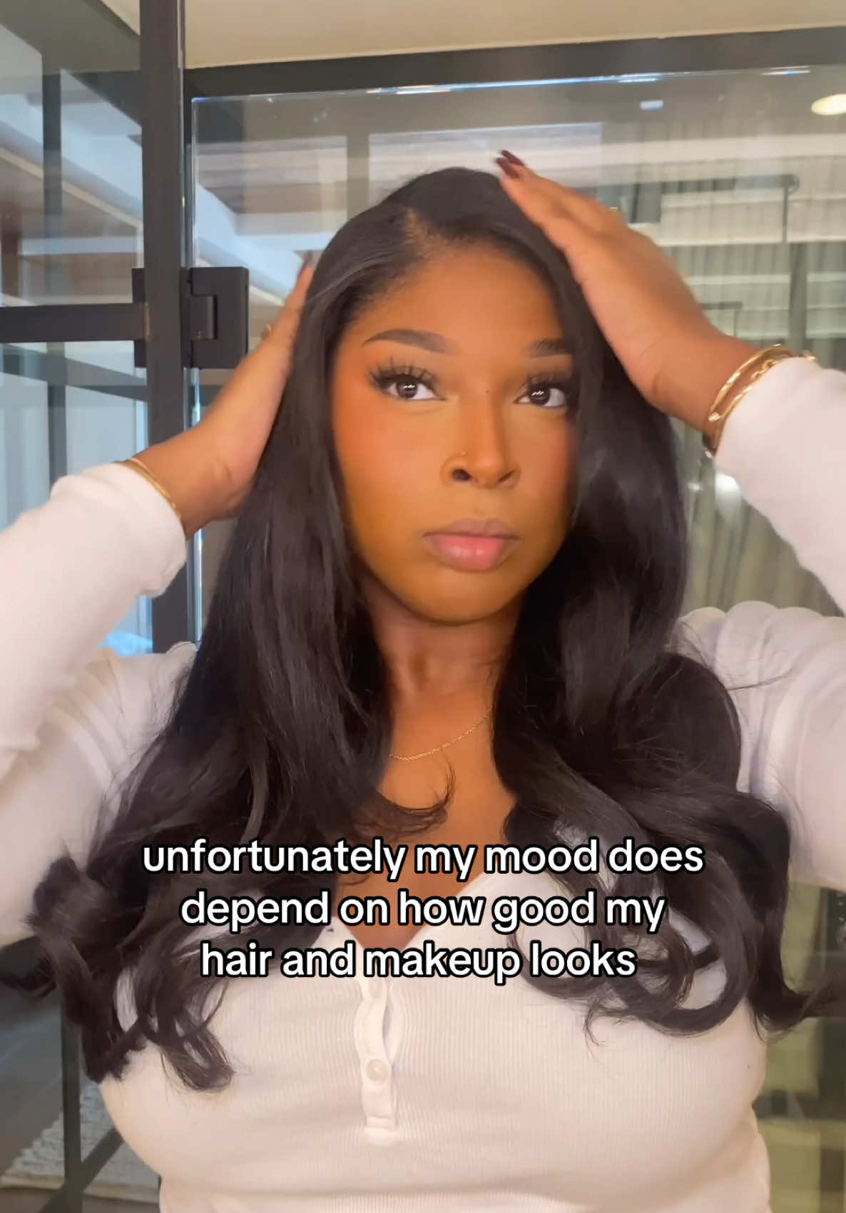 getting ready in a hotel is soo peak girlhood #grwmmakeup #makeuptutorial #beauty #hairtok 