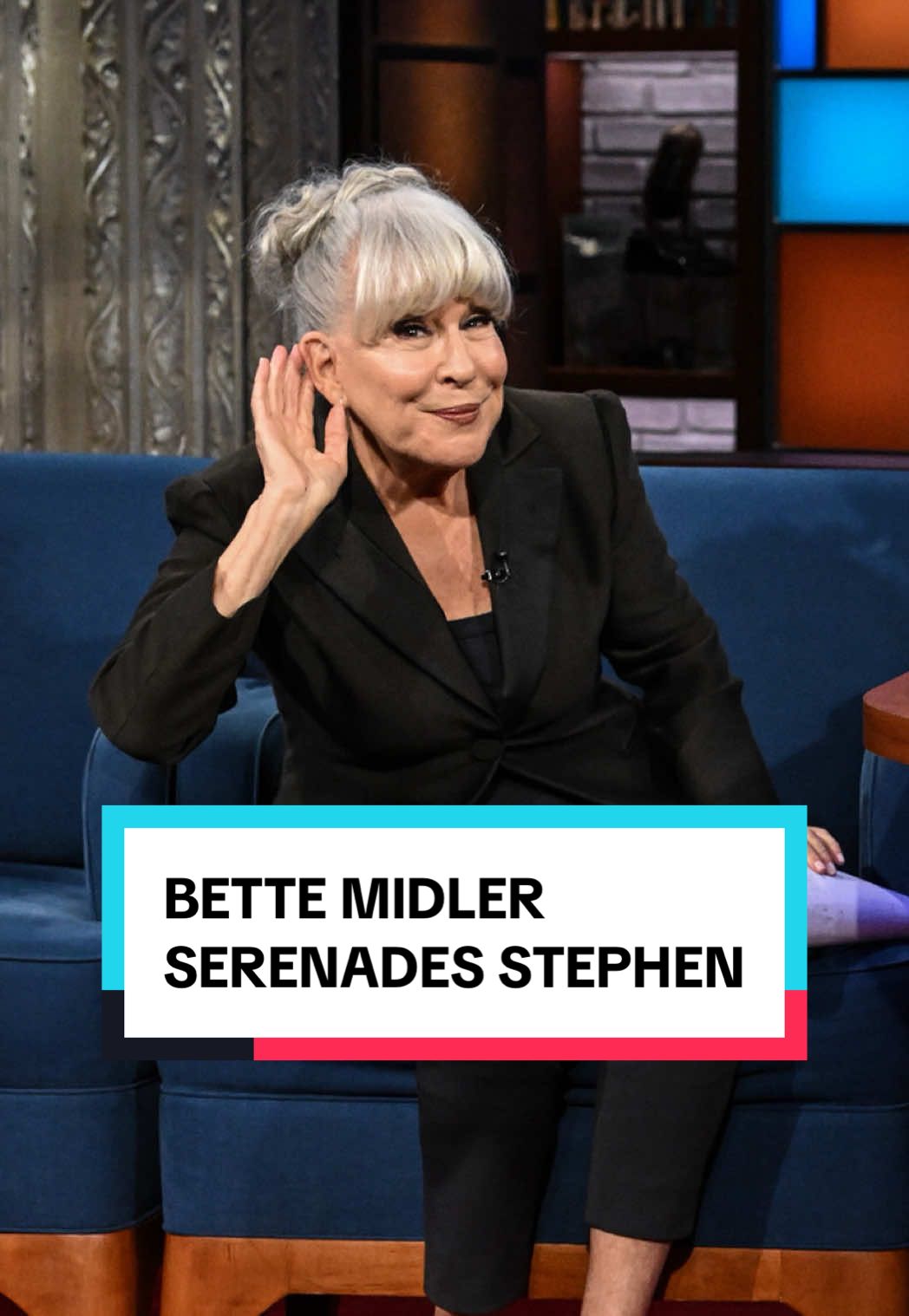 @BetteMidler serenades Stephen and steals our hearts! 💞 #Colbert #BetteMidler