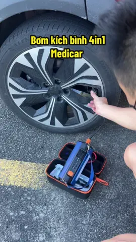 Thứ cứu nguy rất nhiều bác tài #anhthoreview #bomlop4in1 #bomlopoto #medicar #bomkichbinh 