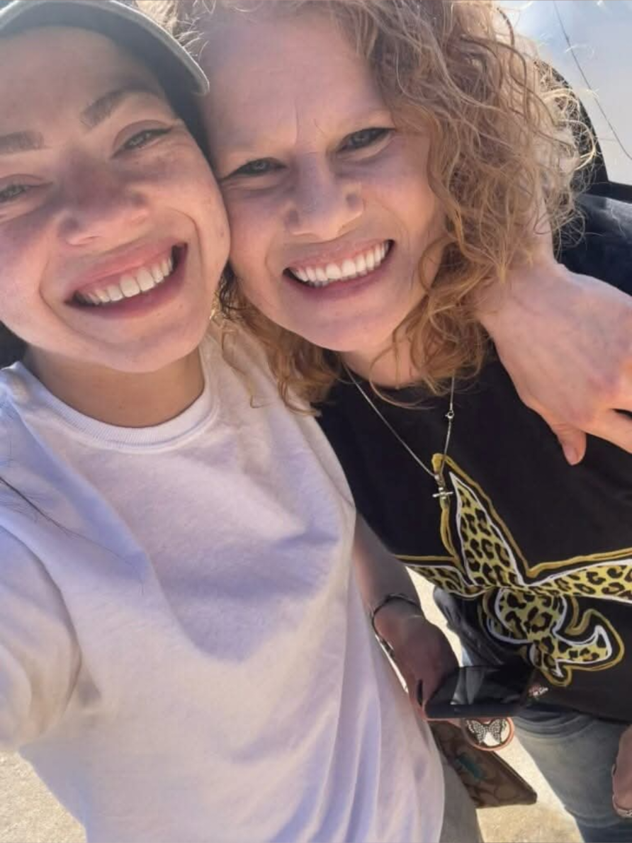 My Boo you will Always be, no matter How old you are 💕 #birthdaygirl #32 #myboo #mamalove #mykids @BexAcrylix 