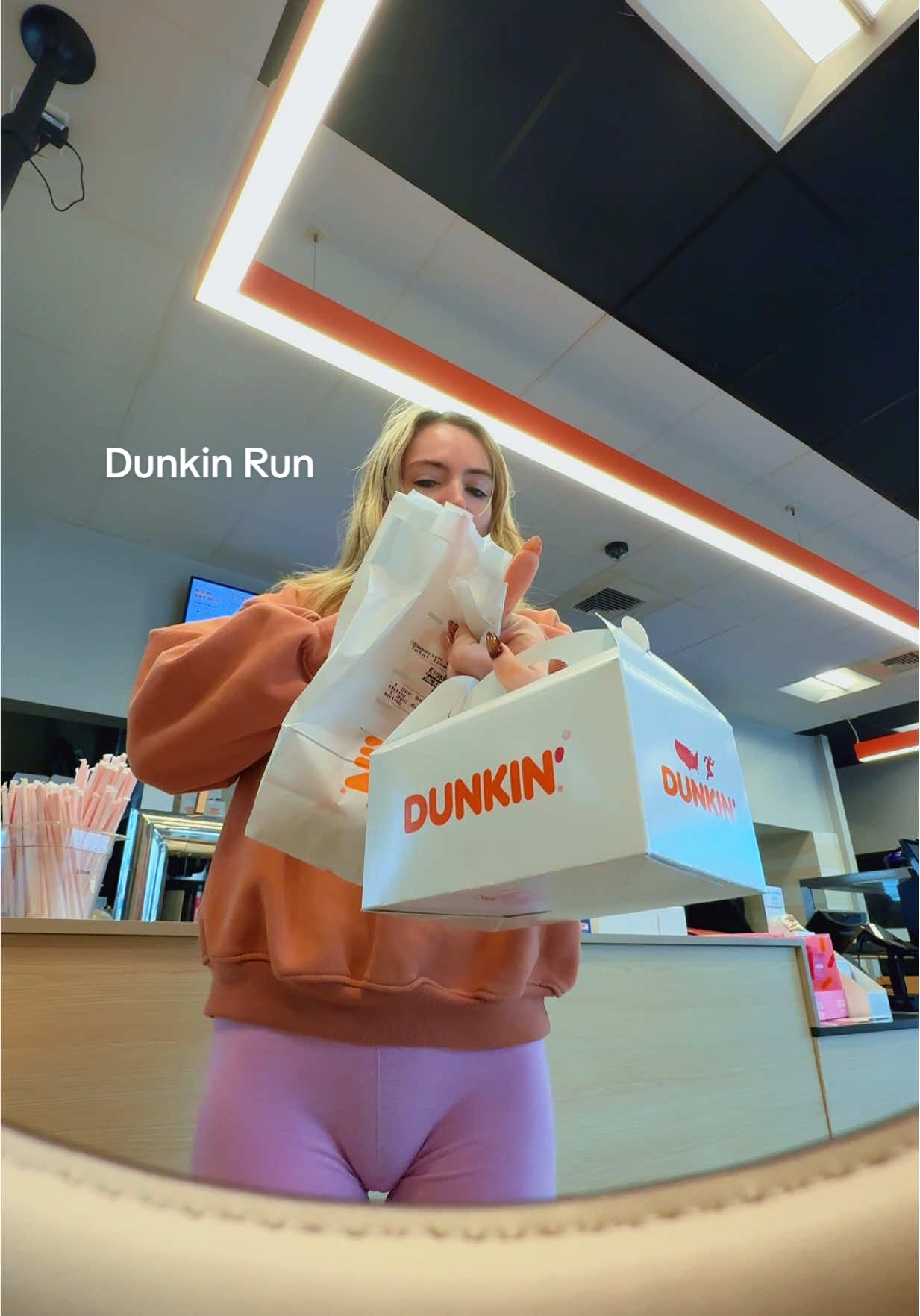 Another day another @Dunkin' run #Vlog #Lifestyle #contentcreator #grwm #dayinmylife 