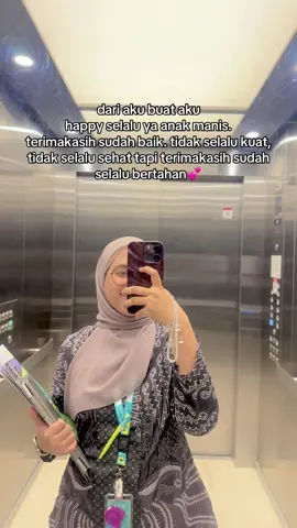 Selalu happy buat diri sendiri tuh enakk tauu💕 #fyp 