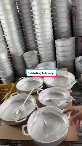 #chaogangdaybang Chảo gang đáy bằng tặng kèm 1 cây sạng #xuhuong 