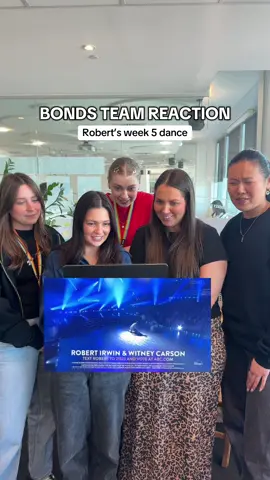 @Robert Irwin the team are in tearrrrrrrs 🫣😭 @Dancing with the Stars #DWTS #bondsmadefordownunder #robertirwin #dwts #reactions 