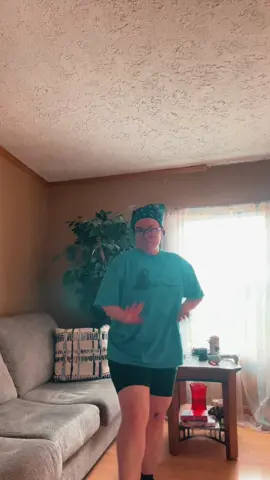 posting this one too cuz why not #wlw #lgbtq #thefateofophelia #taylorswift #dance 