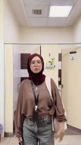 outfit check