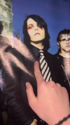 Hello princess 😏 #mcr #mychemicalromance #frankiero #gerardway #mychem 