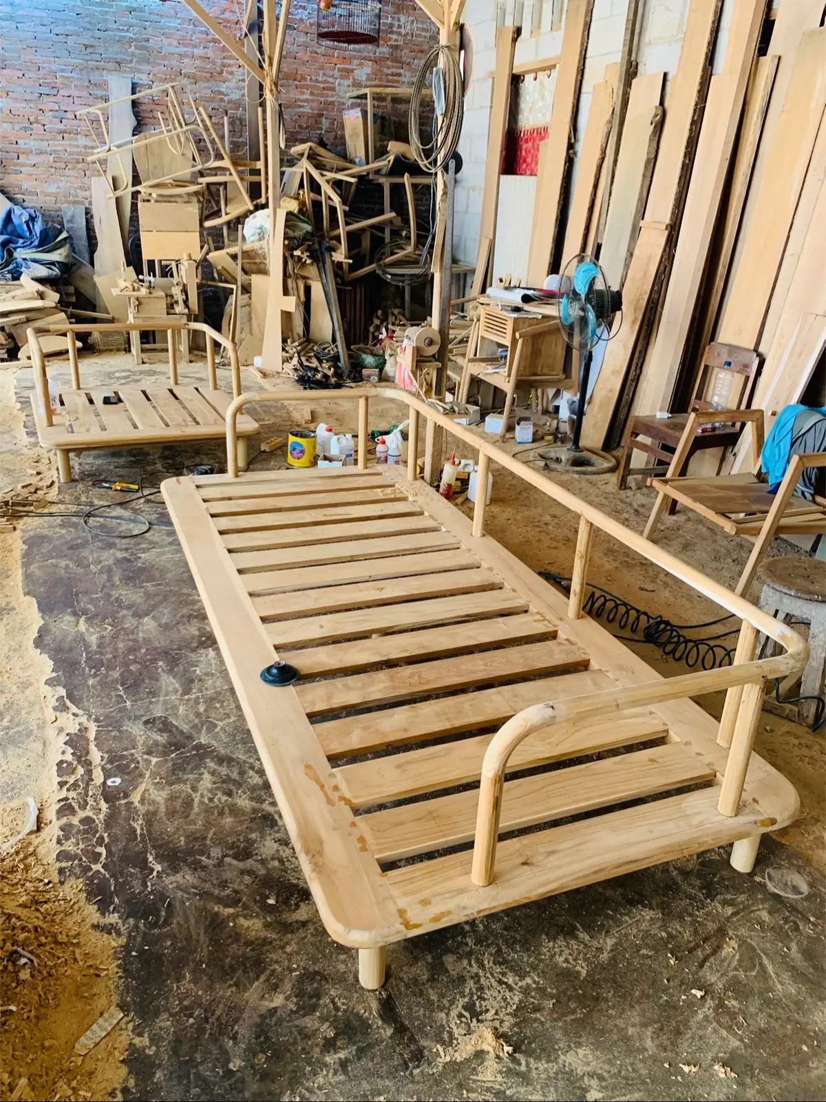 #meubel #kursitamu #kursikayu #kursiteras #mejasalur #mejamakan #mejasalurminimalis #mejatamu #kursicafejati #kursi #kursimakan #meubeljepara #kursikayumoderen #kursiteras 