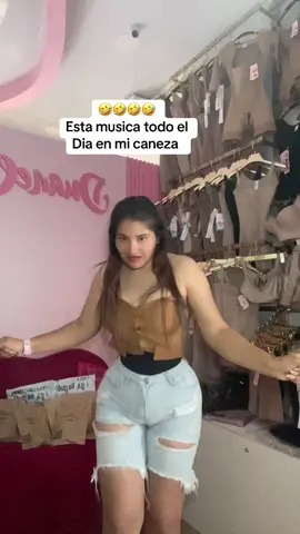 La atención es de lunes aviernes de 9-8 pm y sabado de 9-7 pm #cinturilla #cinturillaextrema#ventaspormayordefajassantacruz #cinturillarelojdearena 