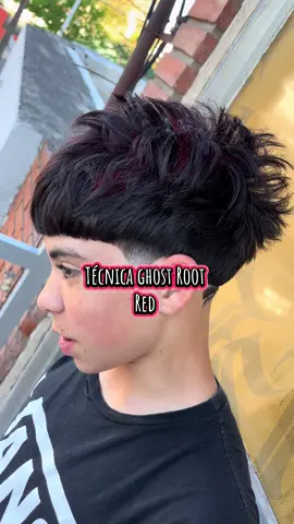 Técnica ghost Root Red  trabajo a dúo con mi colega @Lucacha Barber 🇦🇷 corte y styling de su autoría 🎨❤️. #desafíobway #barberweek #ghostroots #fly #videoviral 