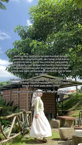genap 2 tahun aku mengenalmu dan skrg aku benar-benar melepaskanmu, doakan aku bahagia selalu dan menemukan yang setara dalam segala hal, karena aku sama sekali tidak pernah merusak, mengusik, mengganggu bahkan sampe mengejarpun aku ga pernahkan? pdhl aku punya power untuk semua itu😋🫰🏻 