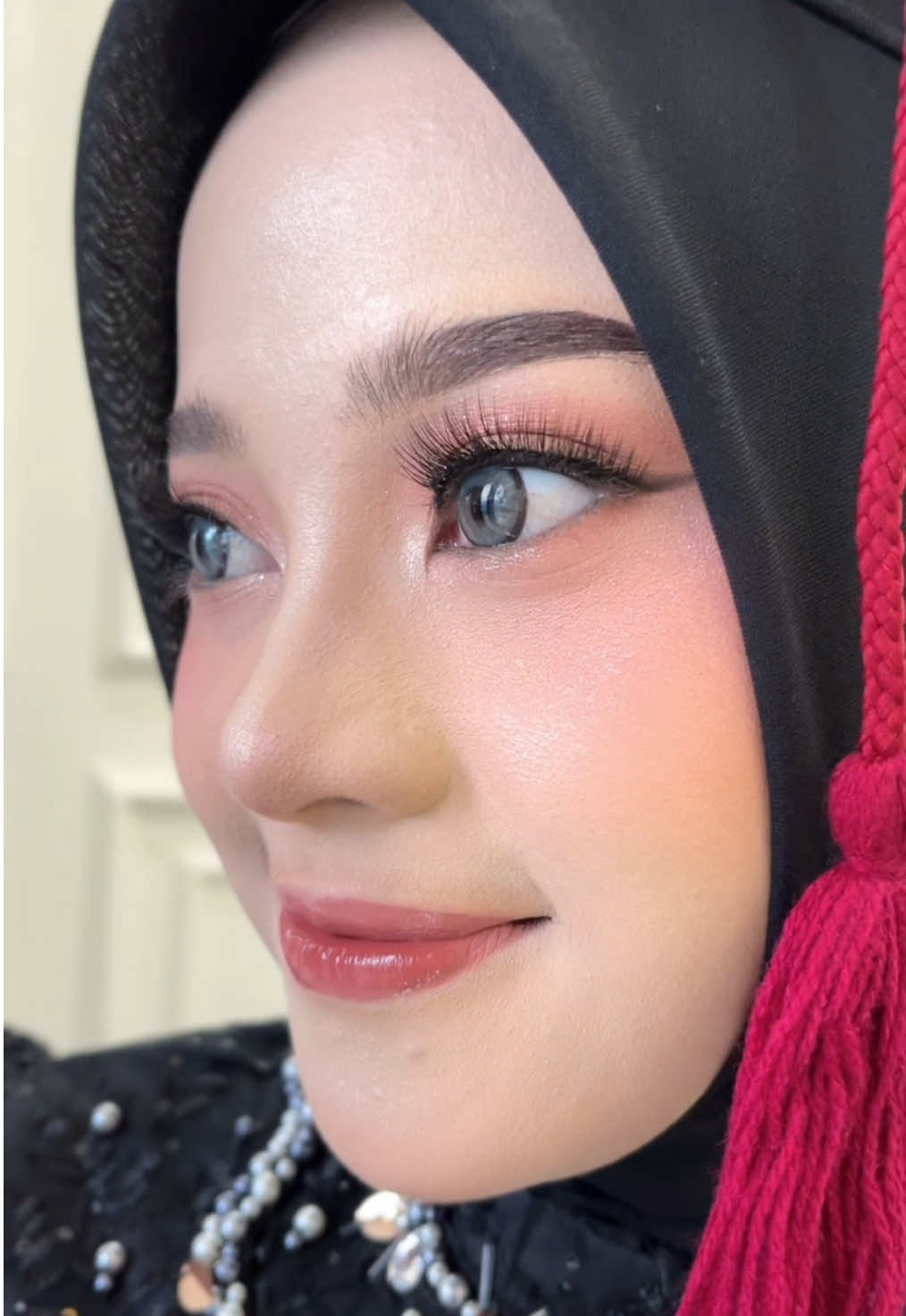 versi detail🫶🏻✨ #makeuplampung #makeupmetro #makeupbandarlampung #lansmakeupbdl #makeupwisuda 