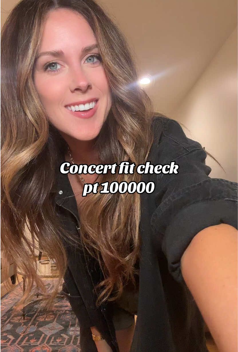 Last minute outfit for a last minute @The Lumineers concert #outfitinspo #concertoutfit #fallootd #austin 