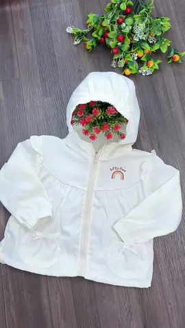 Áo khoác gió tiểu thư công chúa cho bé gái  #mebevyne#aokhoacchobe#aokhoacbegai#aokhoacgiochobe#aokhoacchobegai